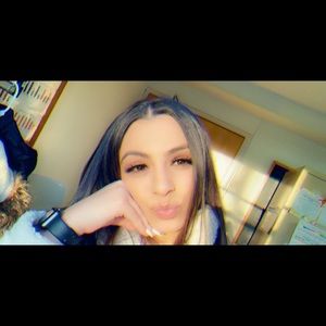 Meet your Posher, Alexa